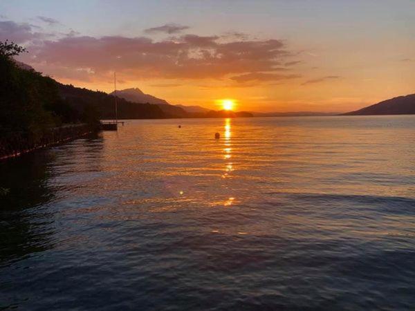 Privatzimmer Am Thunersee Διαμέρισμα Leissigen Εξωτερικό φωτογραφία